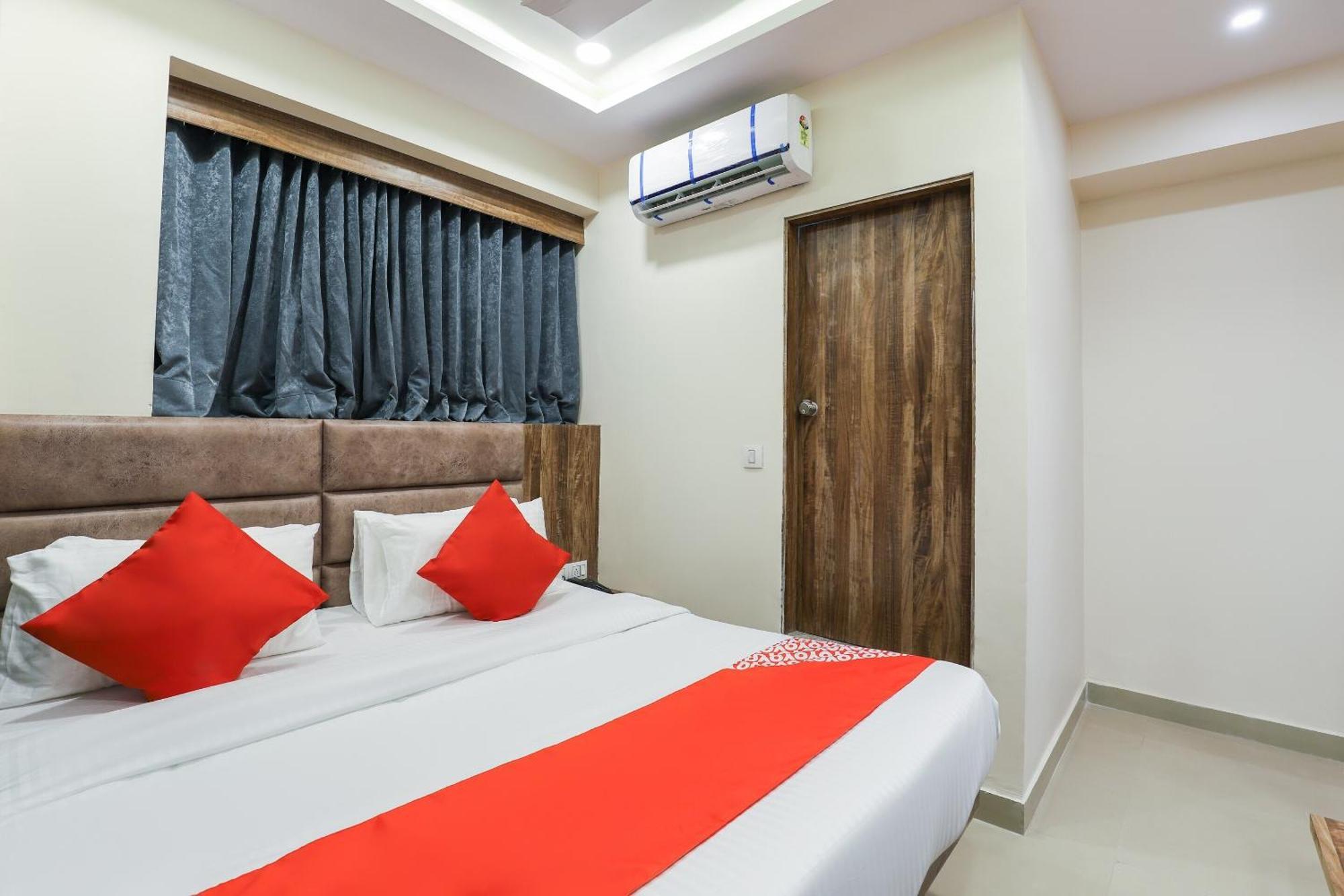 Hotel O Dream Stay Sarkhej Eksteriør billede