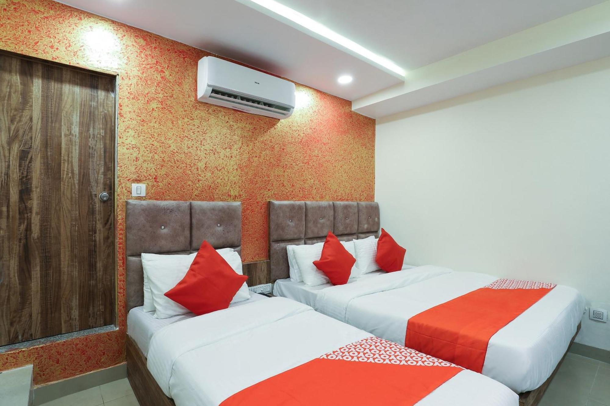 Hotel O Dream Stay Sarkhej Eksteriør billede